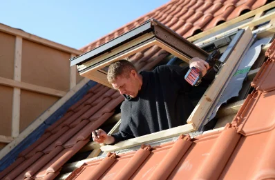 Pose de fenêtres de toit Velux au Magny